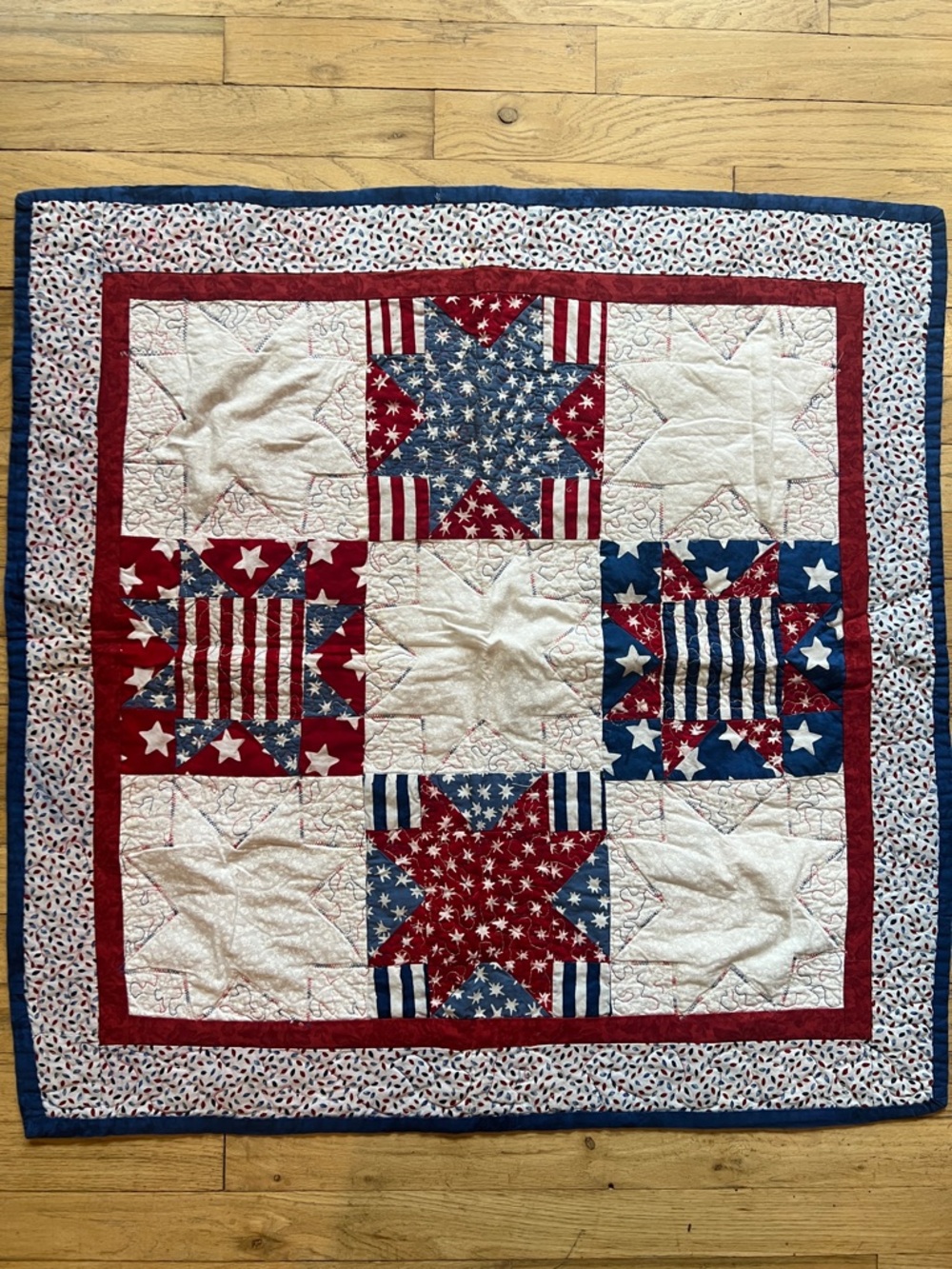 Quilt - Red, White & Blue - Picture 5 of 11